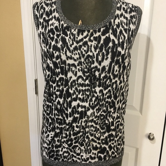 Jones NY zebra print top 24” long size XL - Picture 1 of 2